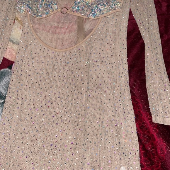 XL Dress I j use one time that’s it but it’s washed - Picture 4 of 4